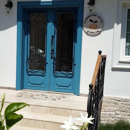 Clementin Suits Sigacik Exterior photo