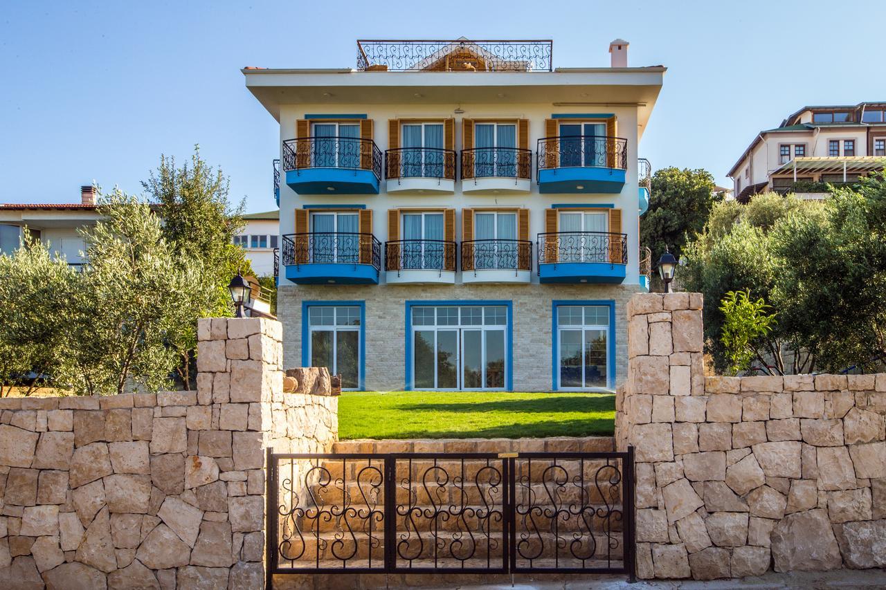 Clementin Suits Sigacik Exterior photo